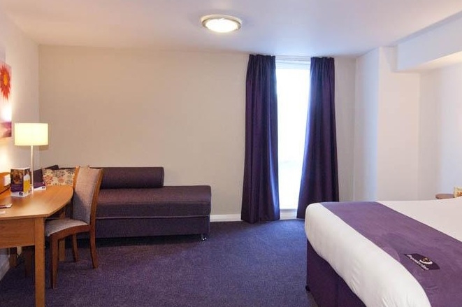 Premier Inn Birmingham Airport Sleep Park Fly www.birminghamparking.com
